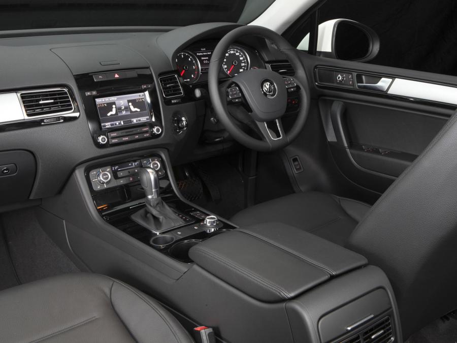  Volkswagen Touareg V6 TDi 2010 года  (AU) (фото 10 из 22)